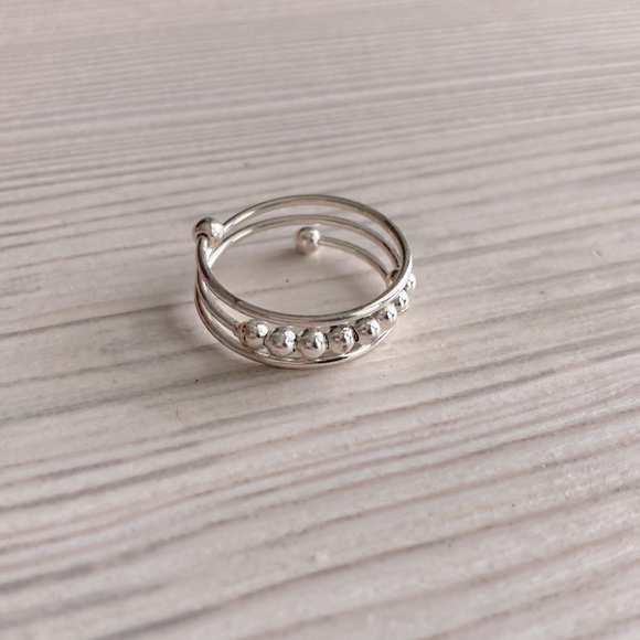 Adjustable ring - Picture 2 of 3